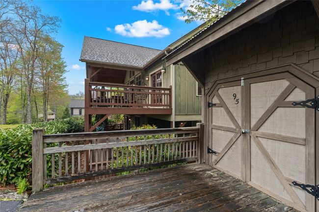 95 Cart Path, House other with 3 bedrooms, 4 bathrooms and null parking in Cullowhee NC | Image 31