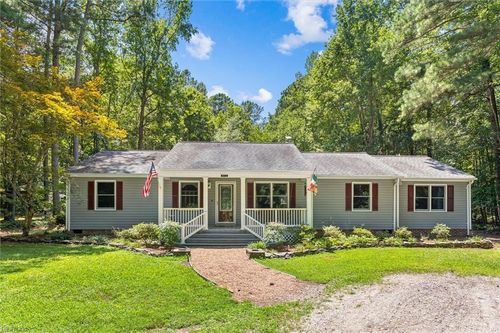 11172 Eventide Ln, Gloucester, VA, 23061-2530 | Card Image