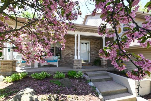 706 Summerton Court, Sun Prairie, WI, 53590 | Card Image