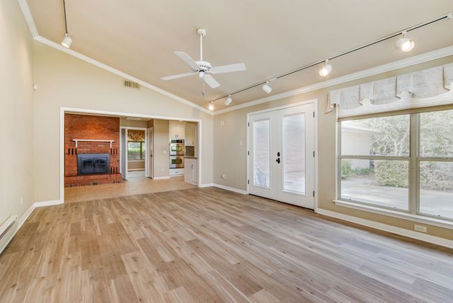 1822 Silverside Dr, House other with 3 bedrooms, 2 bathrooms and null parking in Grapevine TX | Image 16
