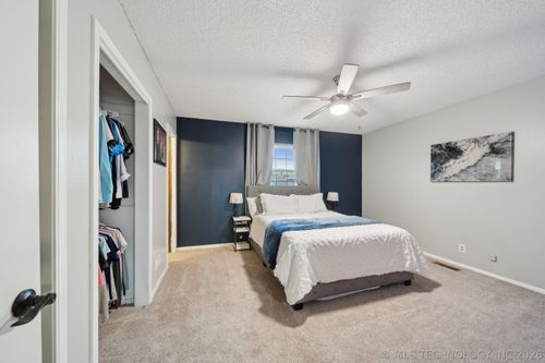 2604 Turner St, Muskogee, OK, 74403-7642 | Card Image