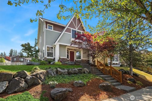 33915 Se Odell St, Snoqualmie, WA, 98065-8739 | Card Image