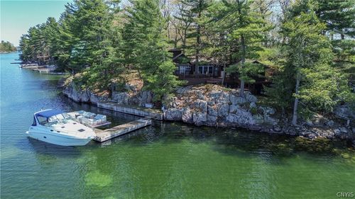 2 Mink Is, Hammond, NY, 13646 | Card Image