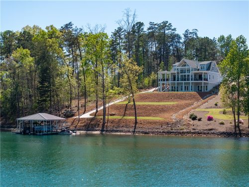 9012 Reservoir Rd, West Union, SC, 29696-3660 | Card Image