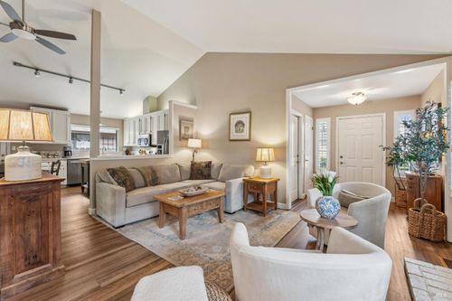 1239 Herbazal St, Sonoma, CA, 95476-8331 | Card Image