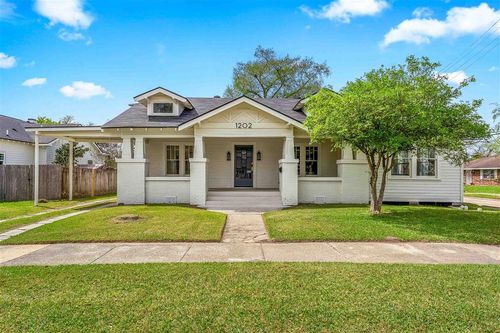 1202 Louisiana Ave, Lake Charles, LA, 70601-5450 | Card Image