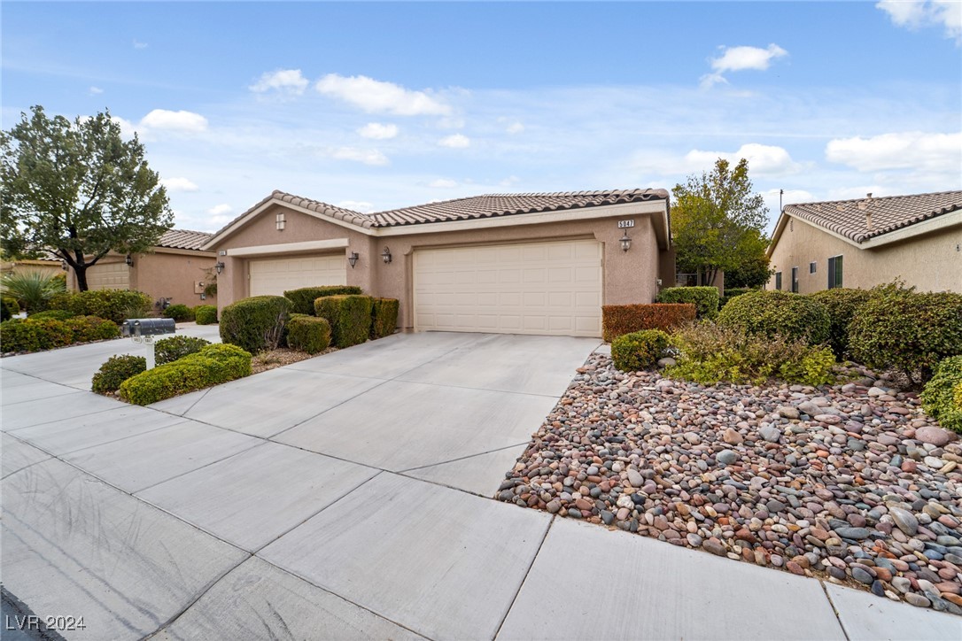 Vincitor St, Las Vegas, NV 89135