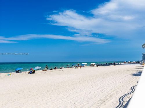 10p-3901 S Ocean Dr, Hollywood, FL, 33019-3023 | Card Image