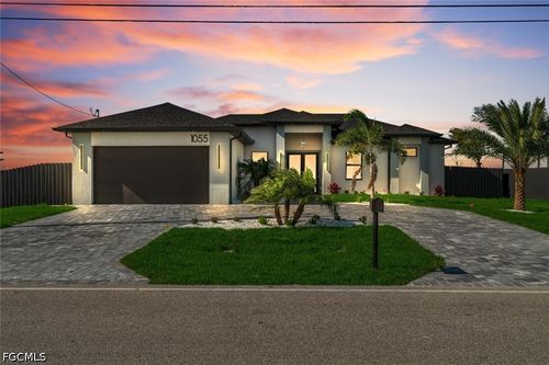 1055 Embers Pkwy W, Cape Coral, FL, 33993-7704 | Card Image