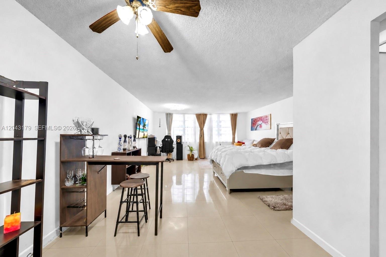 Residential Lease in Sunny Isles Beach 4