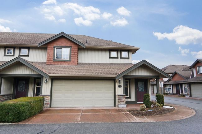 60 - 6887 Sheffield Way, Townhouse with 3 bedrooms, 2 bathrooms and 3 parking in Chilliwack BC | Image 2