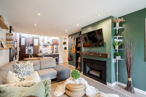 304-1420 E 7th Ave, Vancouver, BC, V5N1R8 | Card Image