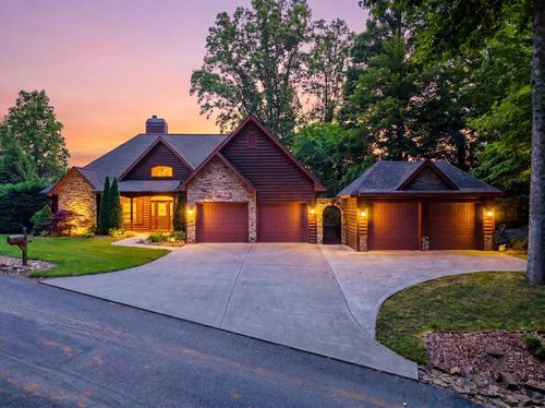 1748 Harris Ridge Rd, Young Harris, GA, 30582-1892 | Card Image