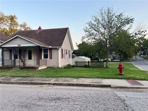 625 W 26th St Street W, Higginsville, MO, 64037 | Card Image