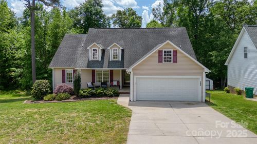 208 N Kayla Dr, Salisbury, NC, 28146-7419 | Card Image