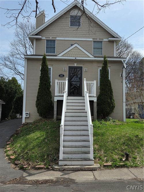 221 Reed Ave, Syracuse, NY, 13207-1110 | Card Image