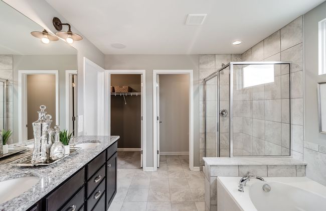 2735 Tulip Way, House other with 5 bedrooms, 3 bathrooms and null parking in Commerce Twp MI | Image 11