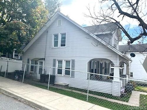 105 Fowler St, Port Jervis, NY, 12771-2055 | Card Image