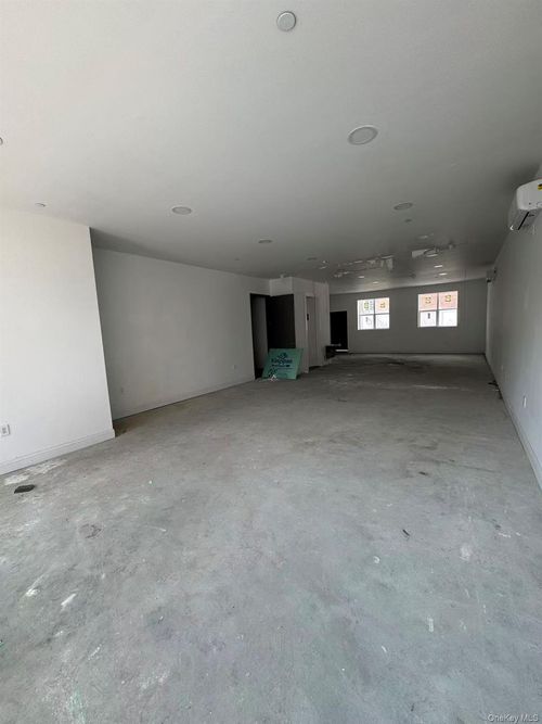 4308 162st, New York, NY, 11358 | Card Image