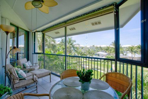 143 Bay Colony Dr, Juno Beach, FL, 33408-2104 | Card Image
