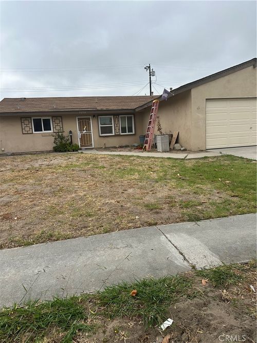 9694 Mount Barnard Dr, Buena Park, CA, 90620-4221 | Card Image