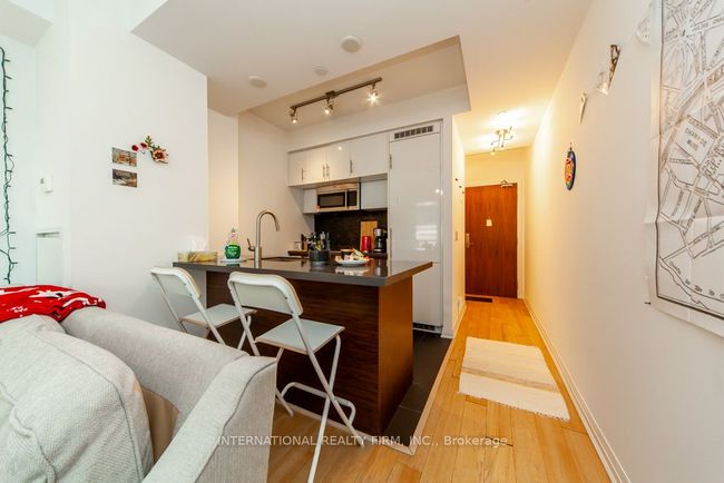 318 - 8 Mercer St, Condo with 1 bedrooms, 1 bathrooms and null parking in Toronto ON | Image 18