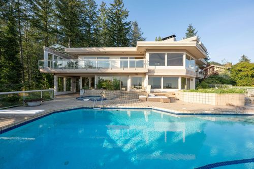 4060 Almondel Rd, West Vancouver, BC, V7V3L5 | Card Image