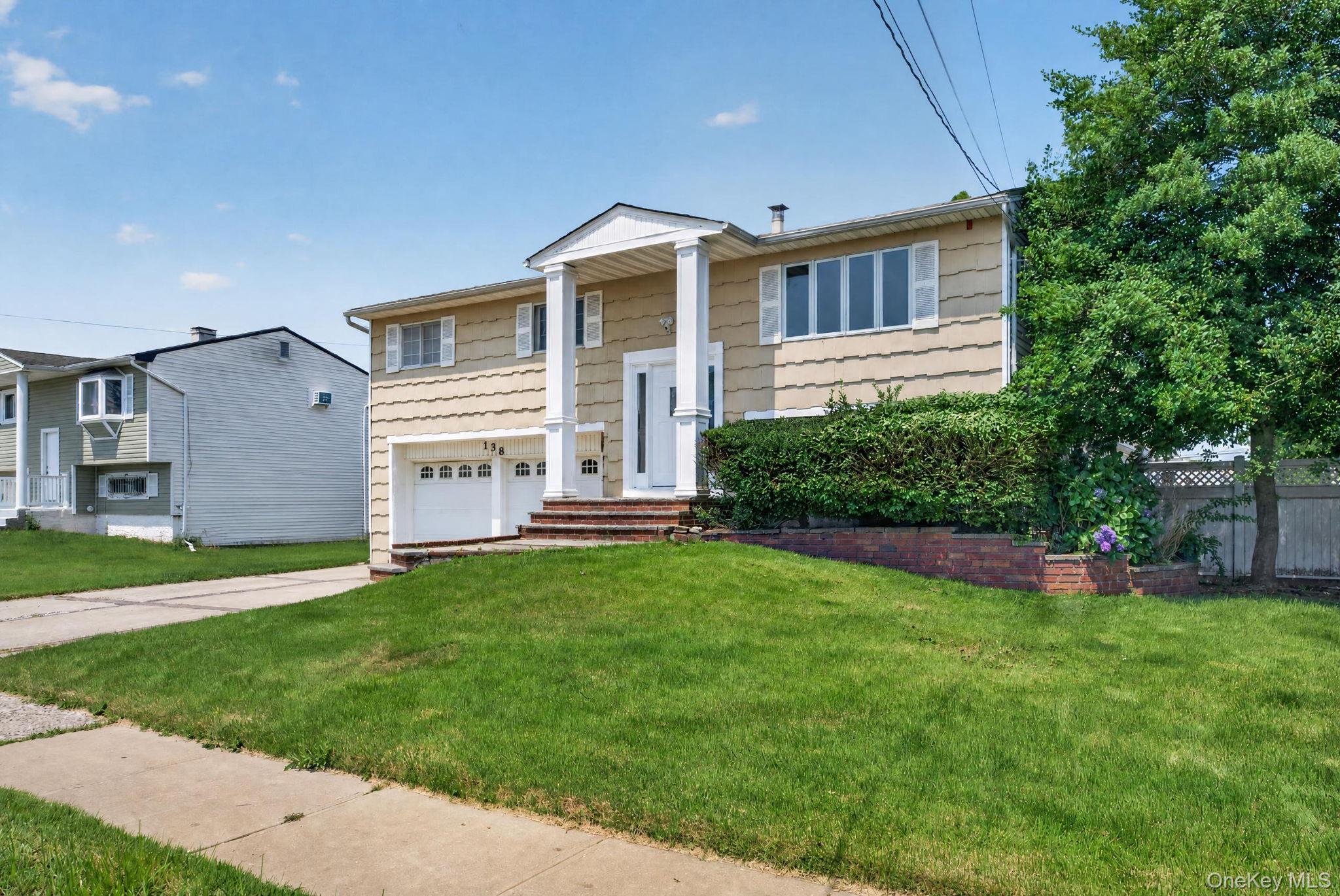 Residential in Oyster Bay 2
