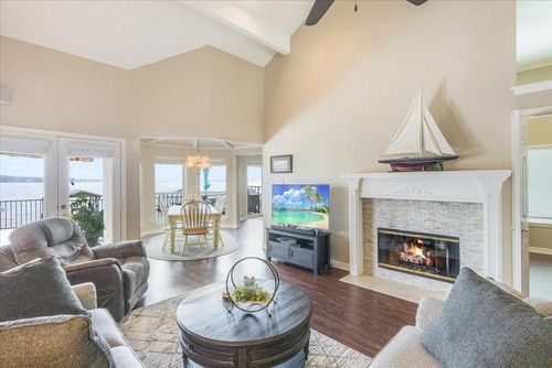 219 Admiral Dr, Gun Barrel City, TX, 75156-5659 | Card Image