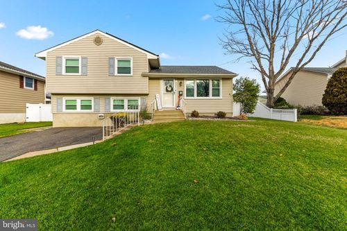 231 Frankford Ave, BLACKWOOD, NJ, 08012-3724 | Card Image