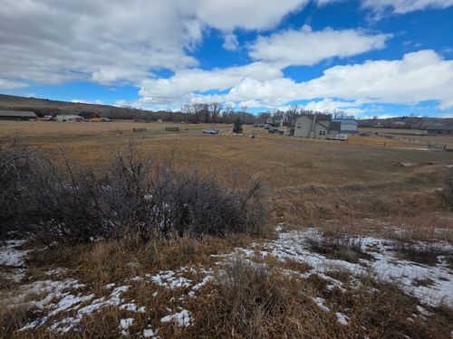 208 4th St W, Clyde Park, MT, 59018-7743 | Card Image