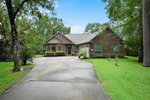 482 Old Hickory Drive, Conroe, TX, 77302 | Card Image