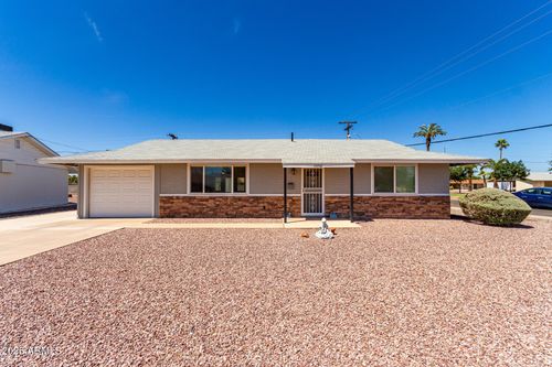 10702 W Hope Dr, Sun City, AZ, 85351-4032 | Card Image