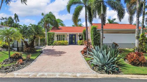 4 Sabanera, Dorado, PR, 00646 | Card Image