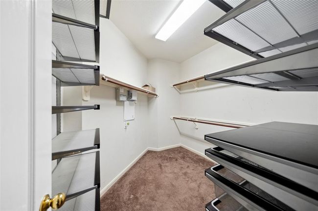 Master Closet | Image 27