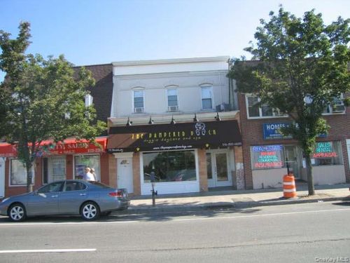 79 Broadway, Hicksville, NY, 11801-4388 | Card Image