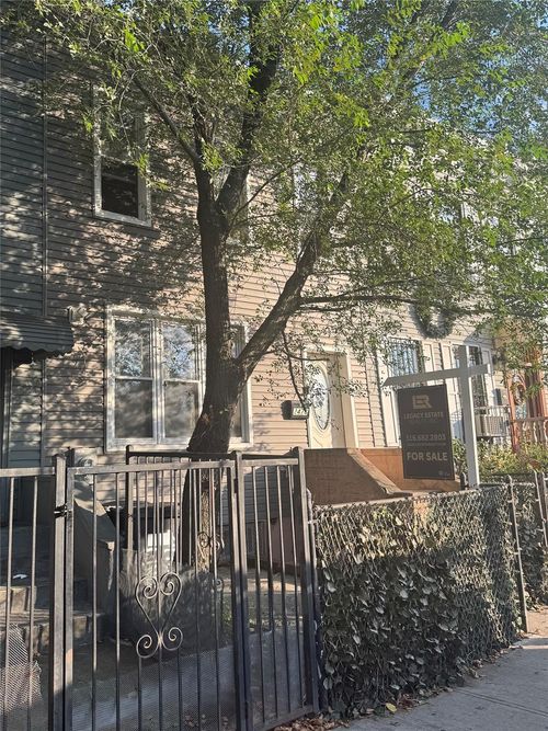 2476 Linden Blvd, Brooklyn, NY, 11208-6009 | Card Image