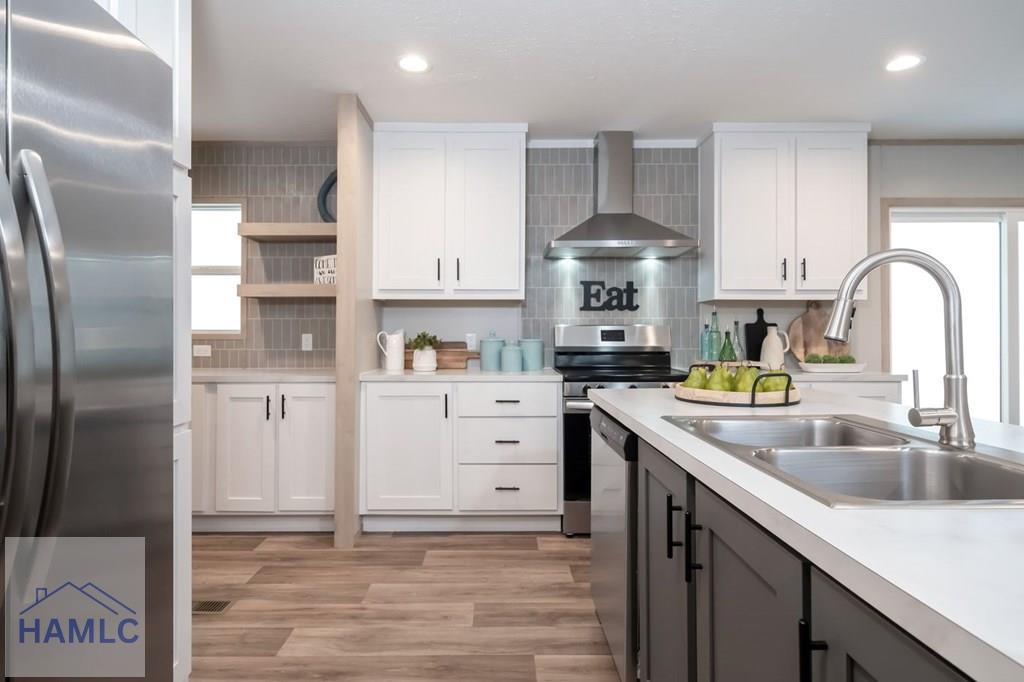 Residential in Hortense 4