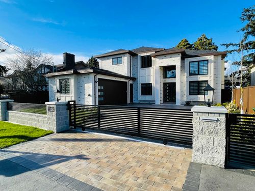11231 King Rd, Richmond, BC, V7A3B3 | Card Image