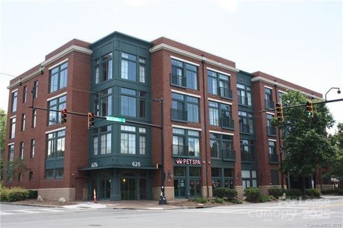 ste-113-626 N Graham St, Charlotte, NC, 28202-1456 | Card Image