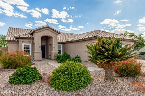 8423 W Dahlia Dr, Peoria, AZ, 85381-8109 | Card Image