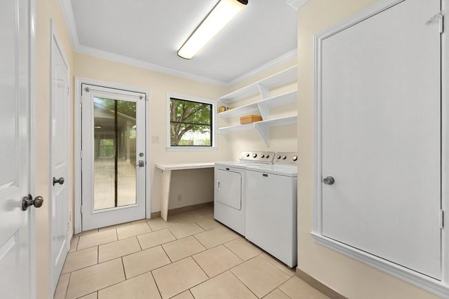 7313 Grover Ave, House other with 2 bedrooms, 1 bathrooms and 2 parking in Austin TX | Image 13