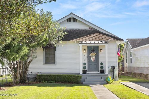 213 Papworth Avenue, Metairie, LA, 70005 | Card Image