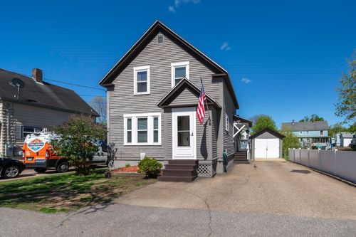 38 Dolloff St, Laconia, NH, 03246-3823 | Card Image