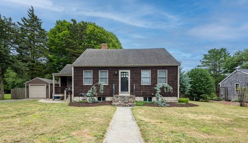 33 Dartmouth St, Fairhaven, MA, 02719 | Card Image