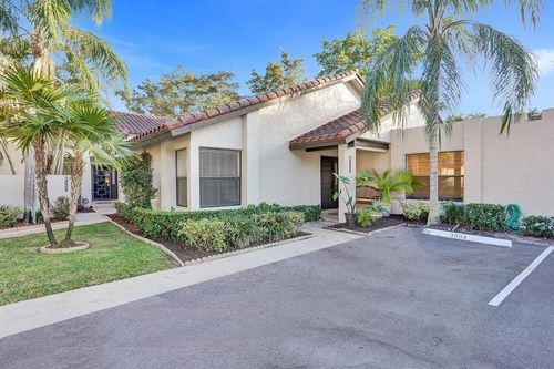 3008 Deer Creek Lake Shore Dr, Deerfield Beach, FL, 33442-7928 | Card Image