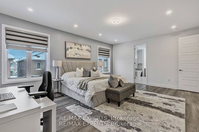 1411 Lobelia Cres, House other with 5 bedrooms, 4 bathrooms and 2 parking in Milton ON | Image 23