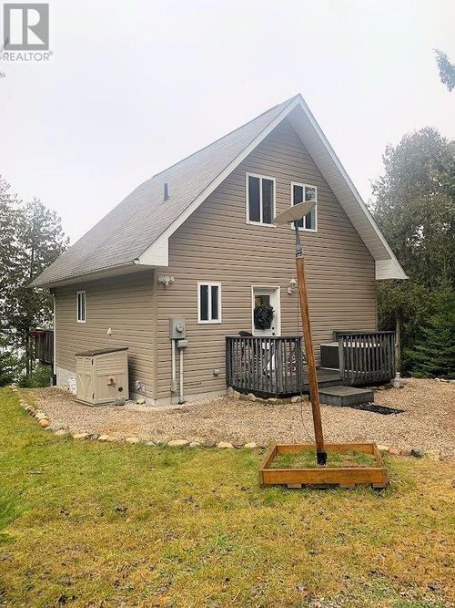 664 Water St, Meldrum Bay, ON, P0P1R0 | Card Image