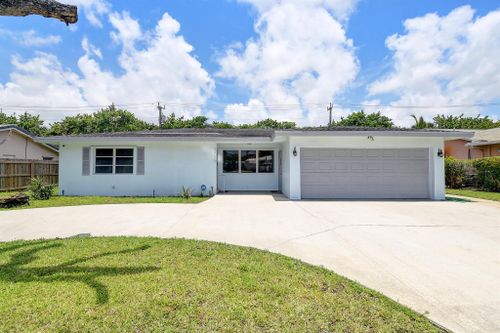 2815 Sw 9th St, Boynton Beach, FL, 33435-7909 | Card Image