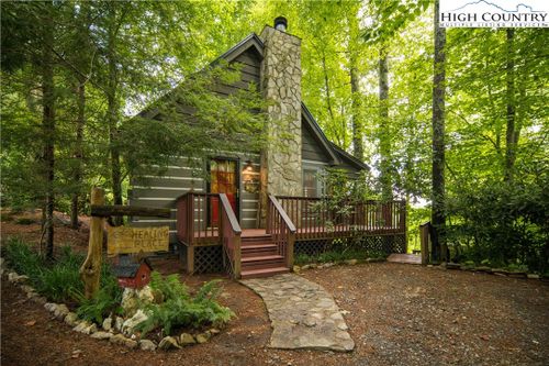 348 Laurelwood Ln, Boone, NC, 28607-5178 | Card Image